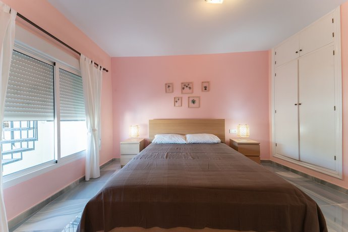 Imagen de la habitación del Hotel MarbellaCasadelMar. Foto 3