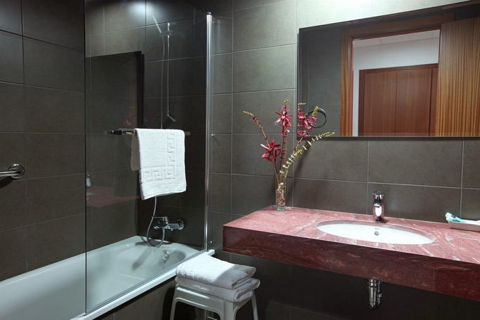 Imagen de la habitación del Hotel Marblau Tossa. Foto 7