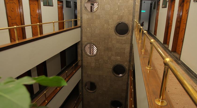 Imagen general del Hotel Marble Arch. Foto 2