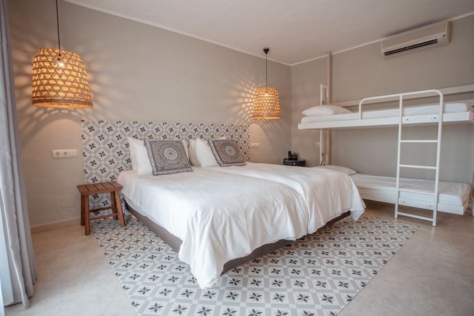 Imagen de la habitación del Hotel Marble Stella Maris Ibiza. Foto 8
