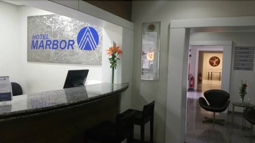 Imagen de los interiores del Hotel Marbor. Foto 11