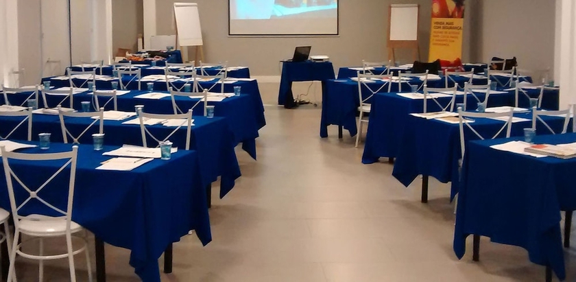 Imagen de los interiores del Hotel Marbor. Foto 15