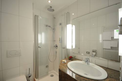 Imagen de la habitación del Hotel Marburger Hof. Foto 6