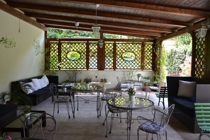 Imagen de los exteriores del Hotel Marc Aurelio. Foto 14