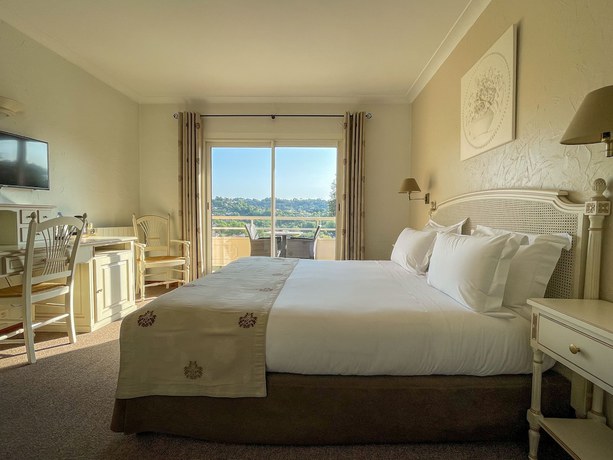 Imagen de la habitación del Hotel Marc Hely. Foto 5