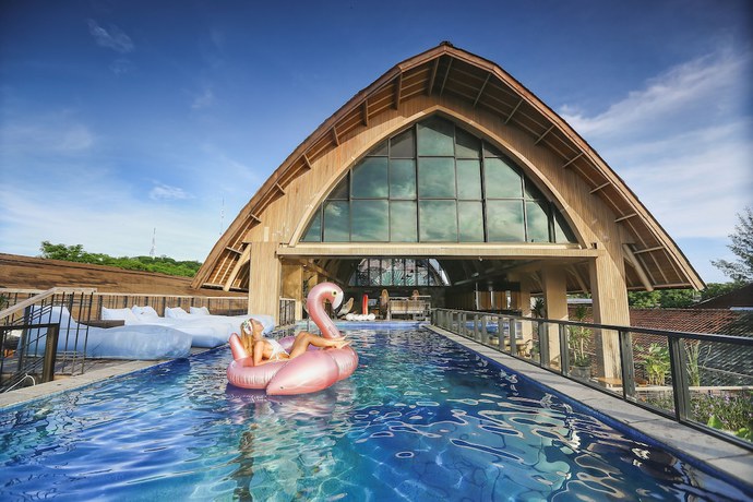Imagen de la piscina del Hotel Marc Hotel Gili Trawangan. Foto 20