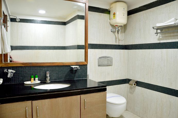 Imagen de la habitación del Hotel Marc Inn. Foto 2