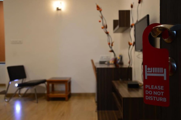 Imagen de los interiores del Hotel Marc Inn. Foto 16