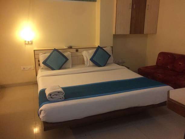 Imagen de los interiores del Hotel Marc Inn. Foto 18