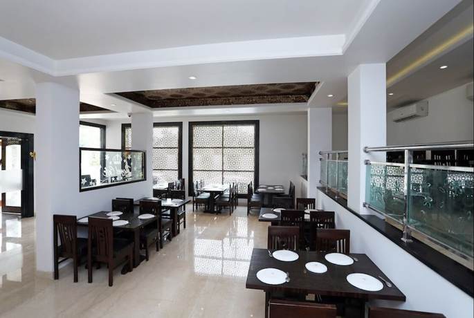 Imagen del bar/restaurante del Hotel Marc Royal. Foto 3