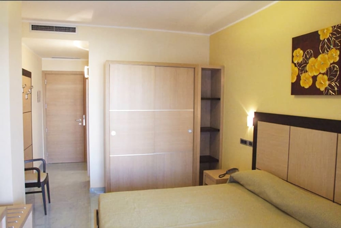 Imagen de la habitación del Hotel Marc, Vieste. Foto 10