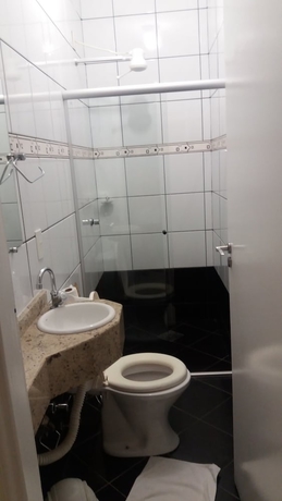 Imagen de la habitación del Hotel Marcan. Foto 14
