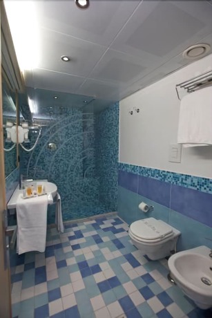 Imagen de la habitación del Hotel Marcaneto. Foto 7