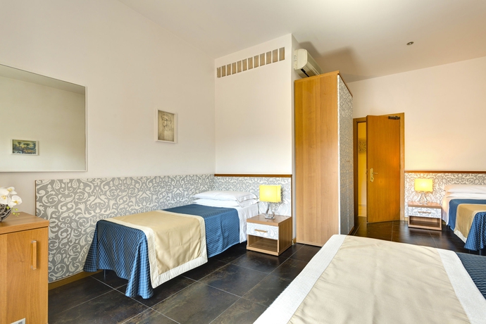 Imagen de la habitación del Hotel Marcantonio Rome. Foto 7