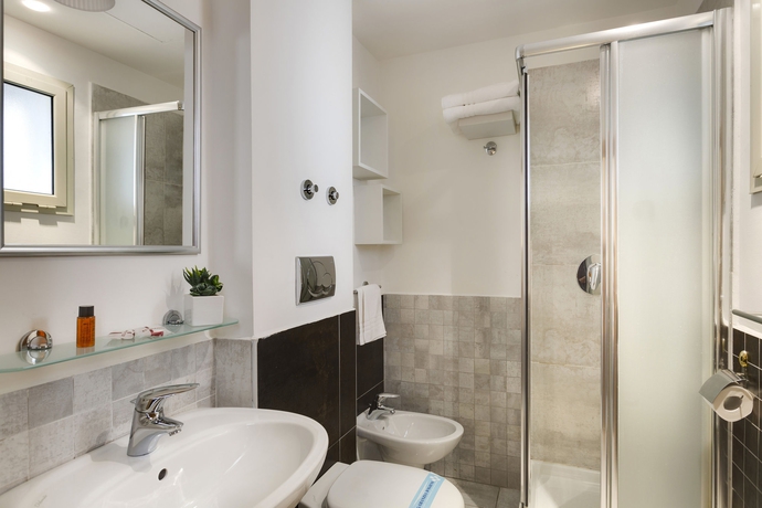 Imagen de la habitación del Hotel Marcantonio Rome. Foto 9