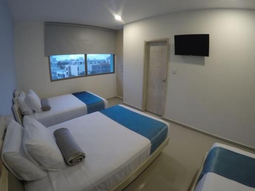 Imagen de la habitación del Hotel Marcari. Foto 7