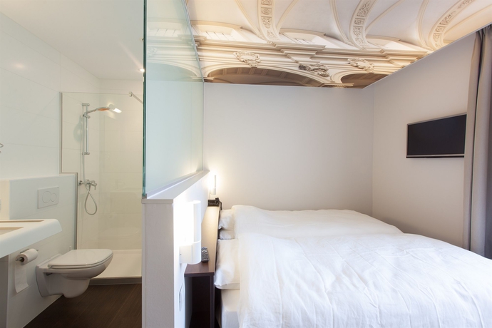 Imagen de la habitación del Hotel Marcel. Foto 9