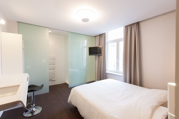 Imagen de la habitación del Hotel Marcel. Foto 10