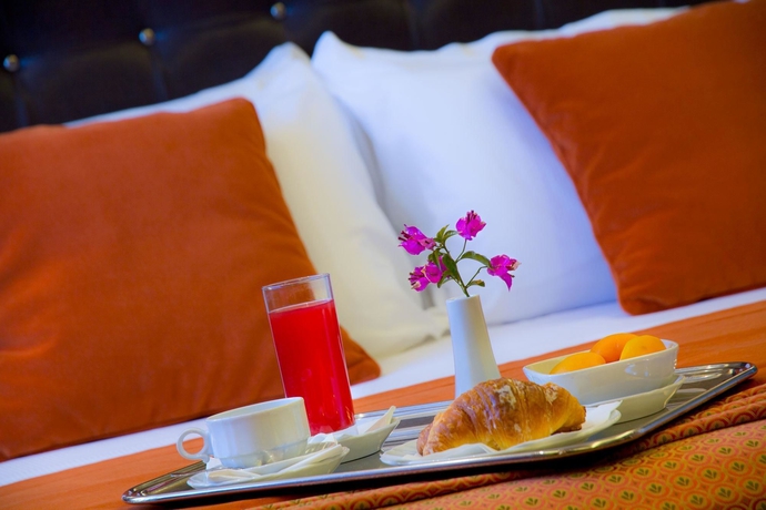 Imagen de la habitación del Hotel Marcella Royal - Rooftop Garden. Foto 3