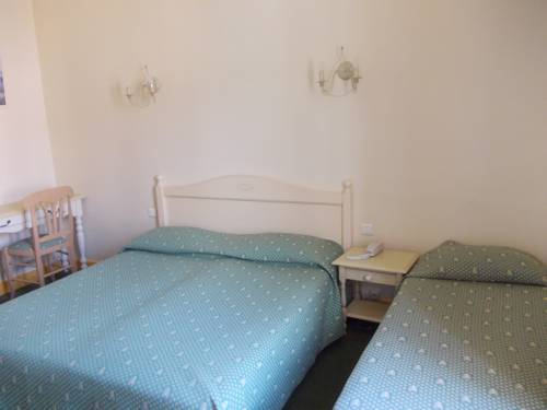 Imagen de la habitación del Hotel Marcellin. Foto 4