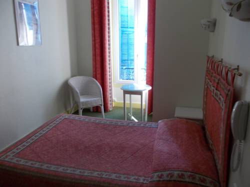 Imagen de la habitación del Hotel Marcellin. Foto 9