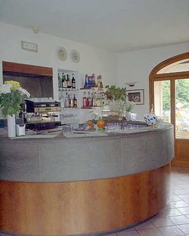 Imagen del bar/restaurante del Hotel Marcellino. Foto 6