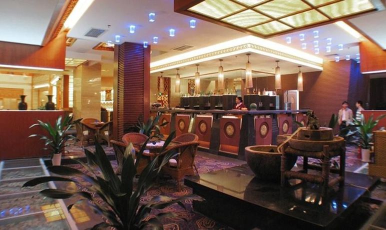 Imagen del bar/restaurante del Hotel March Flower. Foto 5
