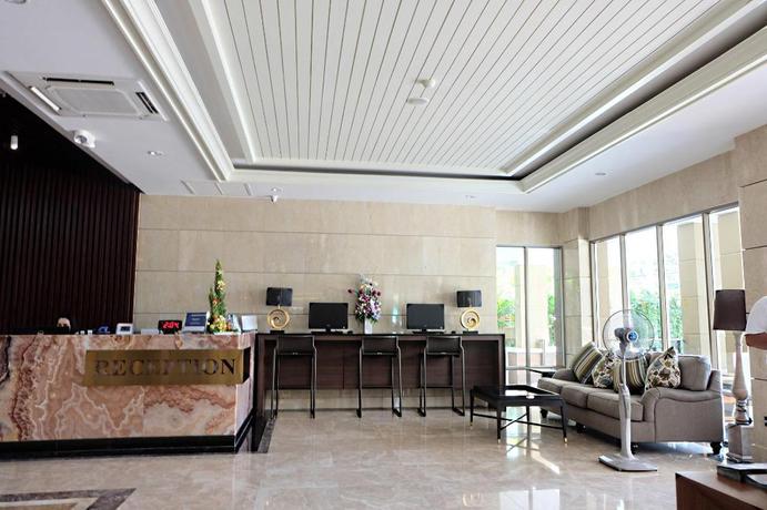 Imagen de los interiores del Hotel March Pattaya. Foto 7