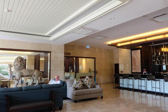 Imagen de los interiores del Hotel March Pattaya. Foto 8