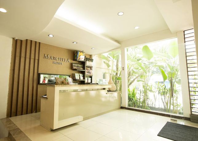 Imagen de los interiores del Hotel Marciella. Foto 20