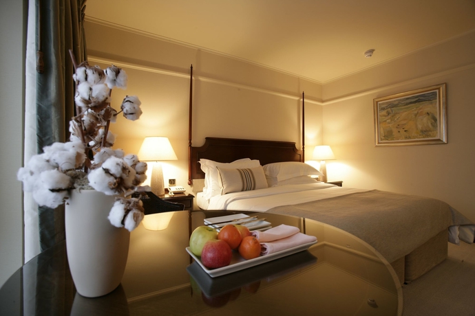 Imagen de la habitación del Hotel Marcliffe and Spa. Foto 10