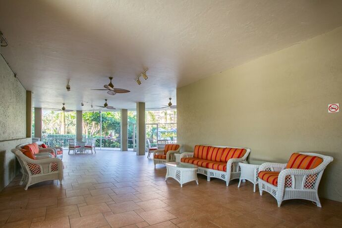 Imagen general del Hotel Marco Beach Vacation Suites. Foto 12