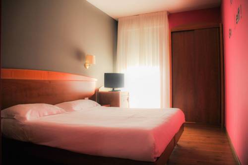 Imagen de la habitación del Hotel Marco Effe. Foto 4