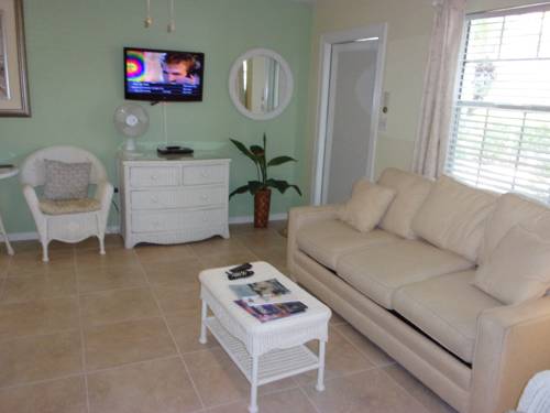 Imagen de la habitación del Hotel Marco Island Lakeside Inn. Foto 11