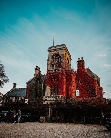 Imagen general del Hotel Marco Pierre White\'s Rudloe Arms. Foto 8