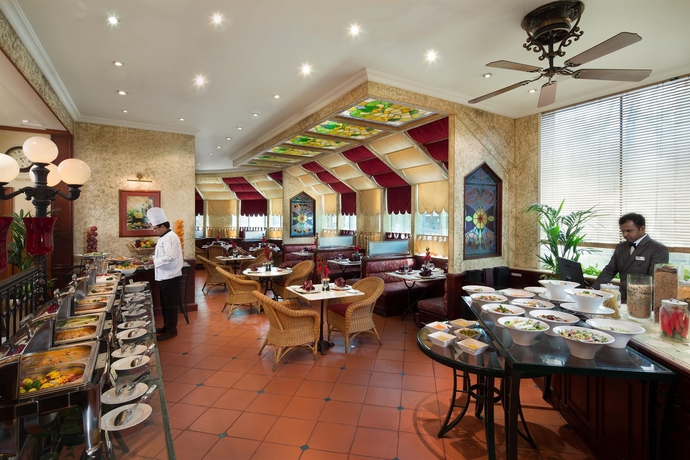 Imagen del bar/restaurante del Hotel Marco Polo, Deira. Foto 2