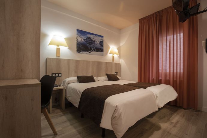 Imagen de la habitación del Hotel Marco Polo, La Massana. Foto 8