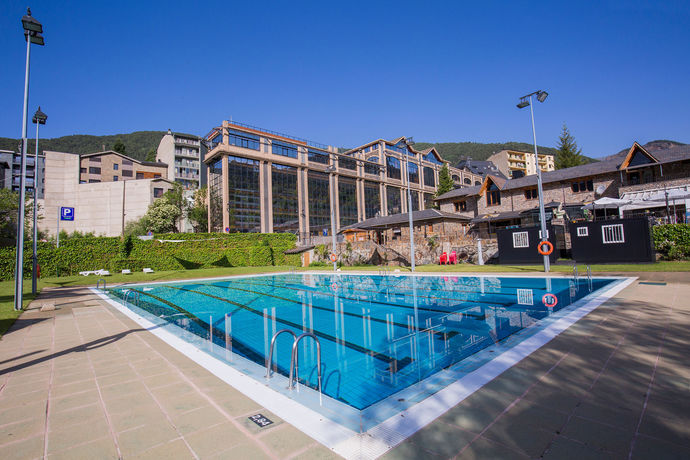 Imagen de la piscina del Hotel Marco Polo, La Massana. Foto 17