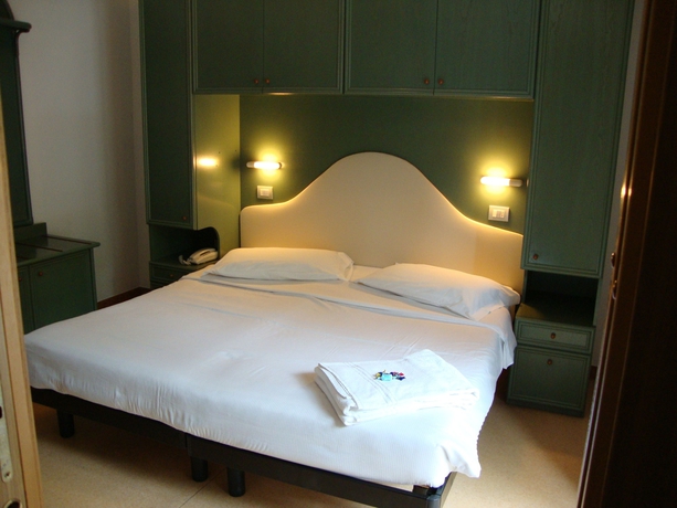 Imagen de la habitación del Hotel Marco Polo, Lido Di Jesolo. Foto 5