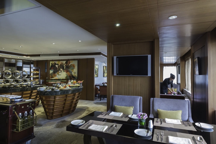 Imagen del bar/restaurante del Hotel Marco Polo Parkside Beijing. Foto 3