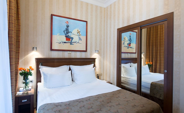 Imagen de la habitación del Hotel Marco Polo Presnja. Foto 8