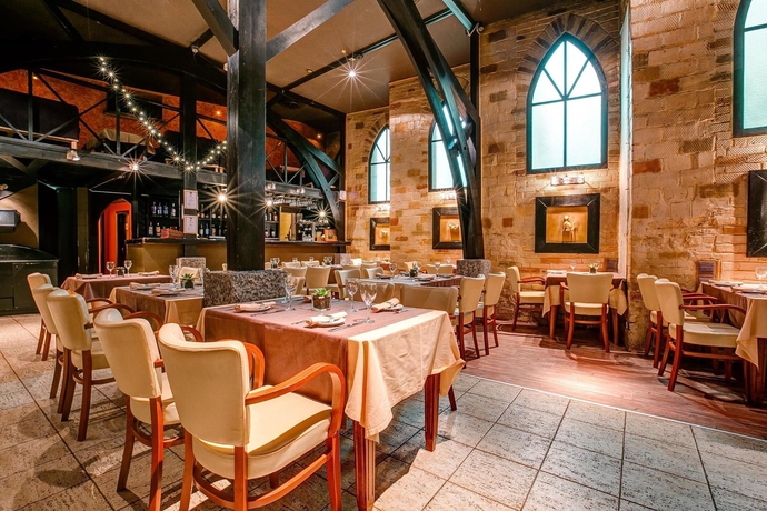 Imagen del bar/restaurante del Hotel Marco Polo Presnja. Foto 4