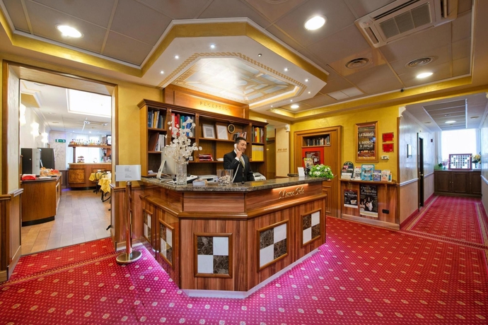 Imagen de los interiores del Hotel Marco Polo, Roma. Foto 16