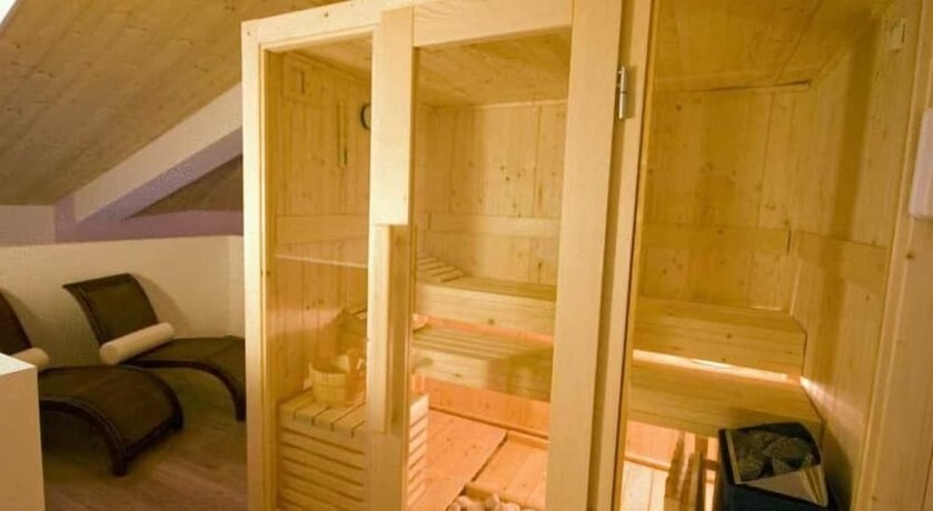 Imagen de la habitación del Hotel Marco Polo Suite Resort. Foto 10