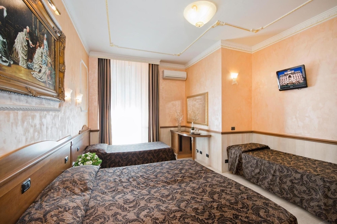 Imagen de la habitación del Hotel Marco Polo, Termini. Foto 5