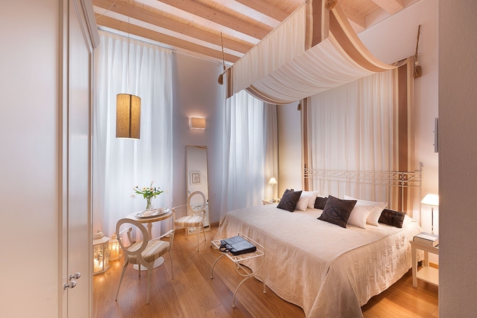 Imagen de la habitación del Hotel Marco Polo, Verona. Foto 10