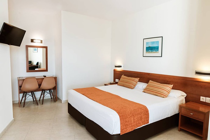 Imagen general del Hotel Marconi, Benidorm - Playa Poniente. Foto 11