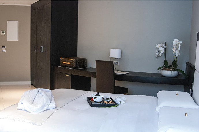 Imagen de la habitación del Hotel Marconi, Cosenza. Foto 2