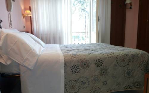 Imagen de la habitación del Hotel Marconi, FIUGGI. Foto 3