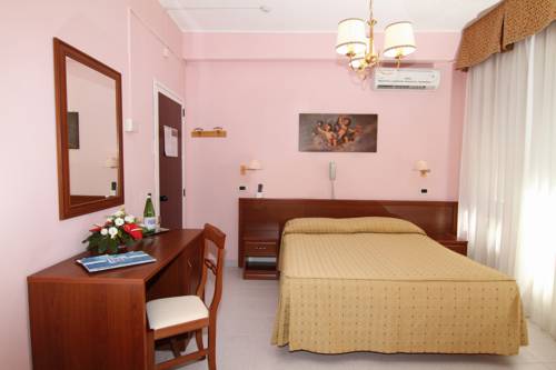 Imagen general del Hotel Marconi, FIUGGI. Foto 1